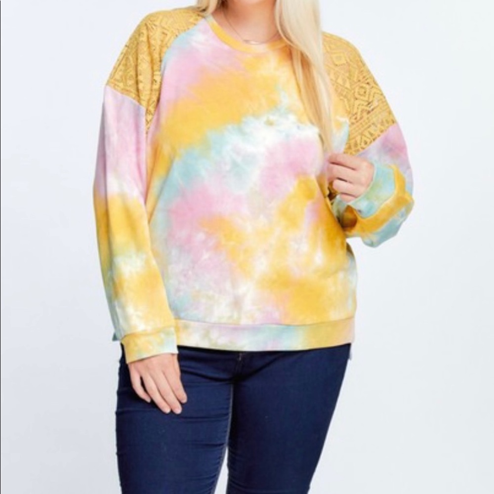 Tie Dye Sweatshirt with lace detail